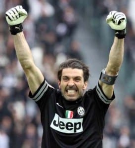 Buffon esulta per la finale di Champions League conquistata dalla Juve